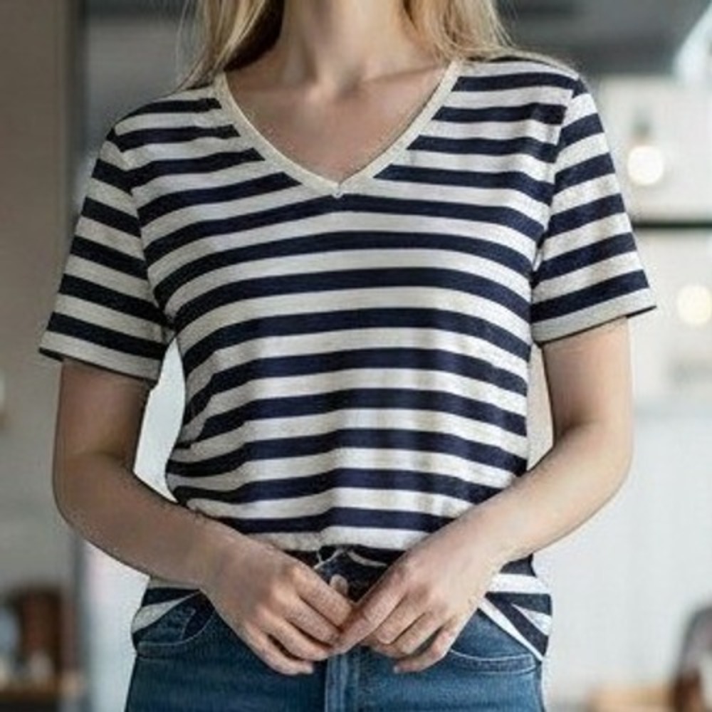 Merona Striped T-Shirt L Navy White V-Neck Nautical Pima Cotton Short Sleeve